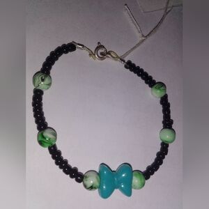 Handmade Black and Green Beaded Women's Bracelet - Unbranded